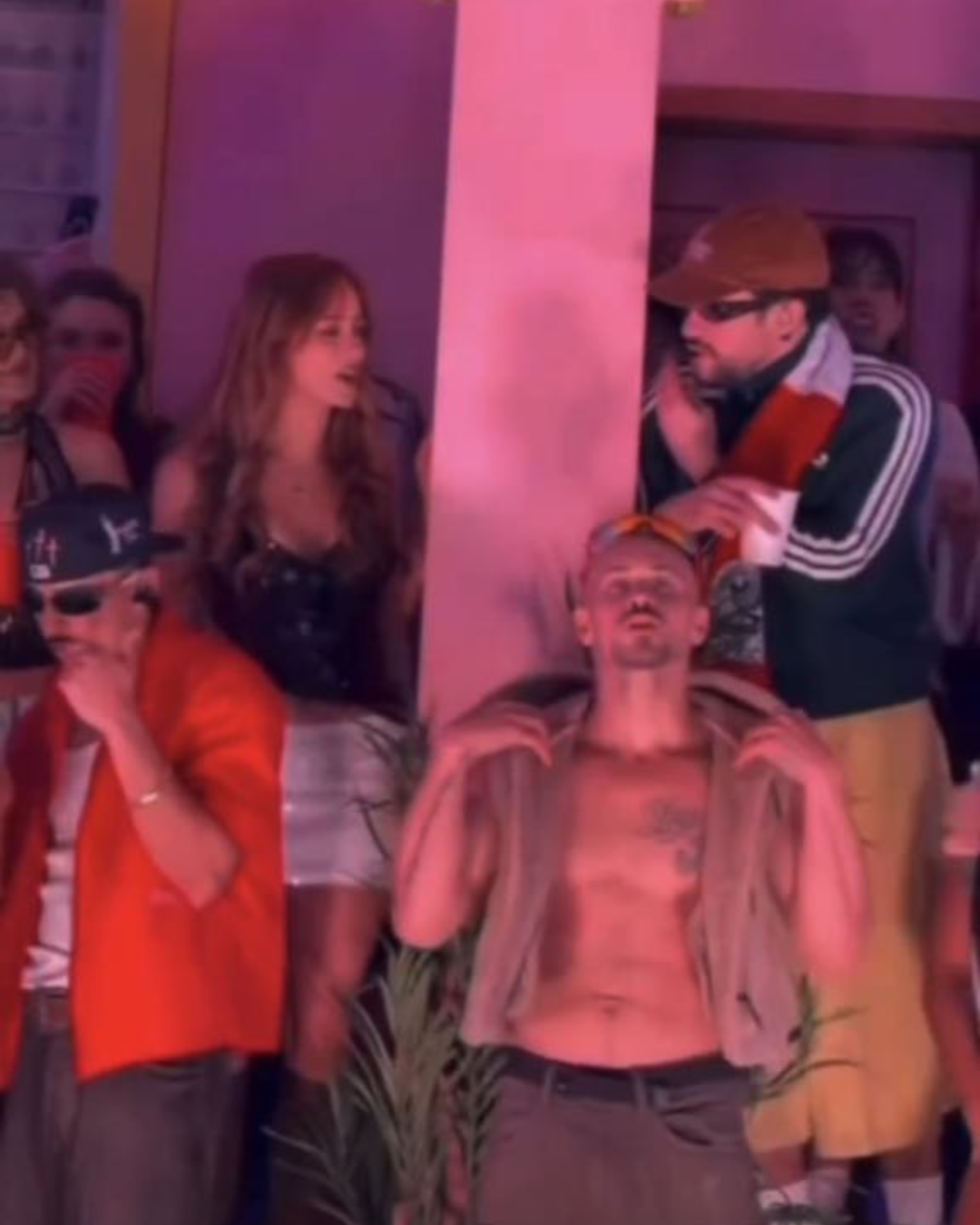 Azul Guaita y Bad Bunny 1