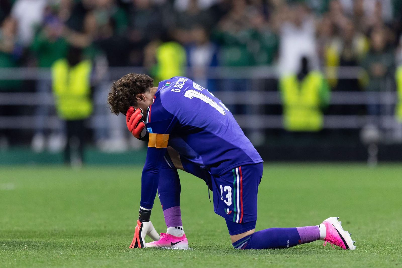 Memo Ochoa 2
